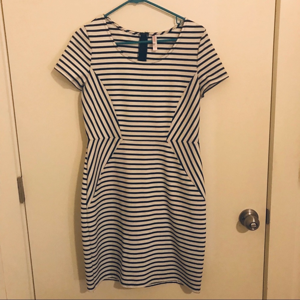 Business casual dress